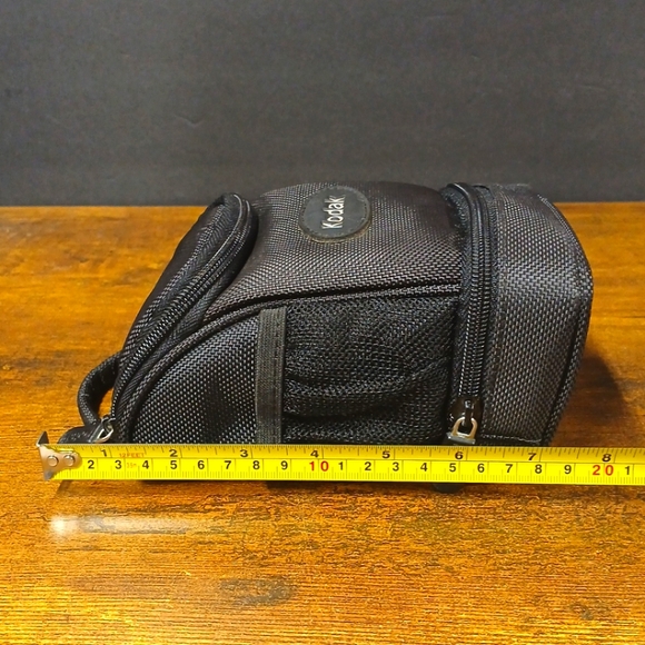 Kodak Dual Compartment Camera Bag Soft Fits Most Digital Cameras Black - Picture 4 of 7